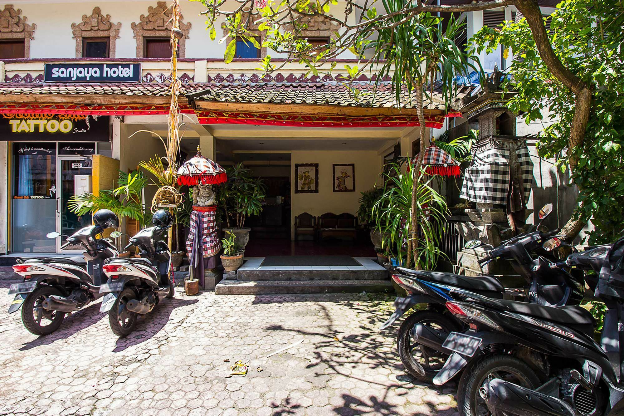 Hotel Sanjaya Managed By Tinggal Kuta Lombok Extérieur photo